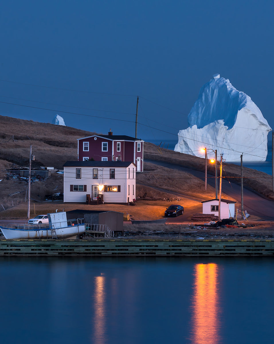 Ray Mackey's Ferryland Legend print close-up